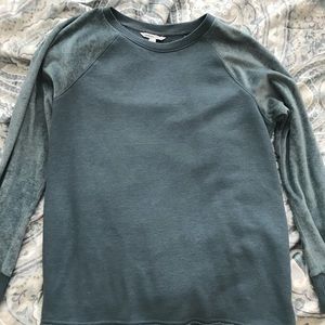 American Eagle Velvet Sleeve Sweater